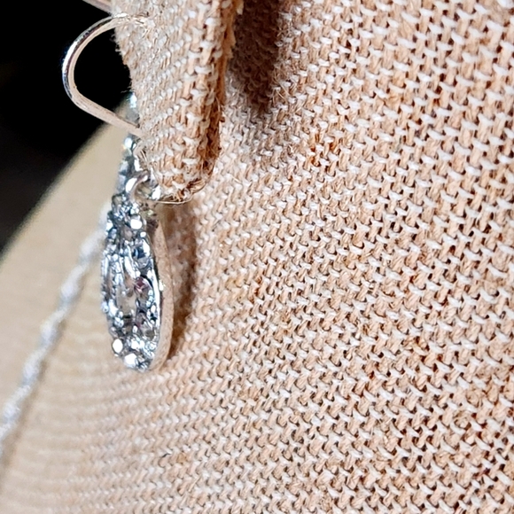 New Palmetto Crescent Moon Silver tone pendant necklace & matching earrings set - Picture 2 of 3